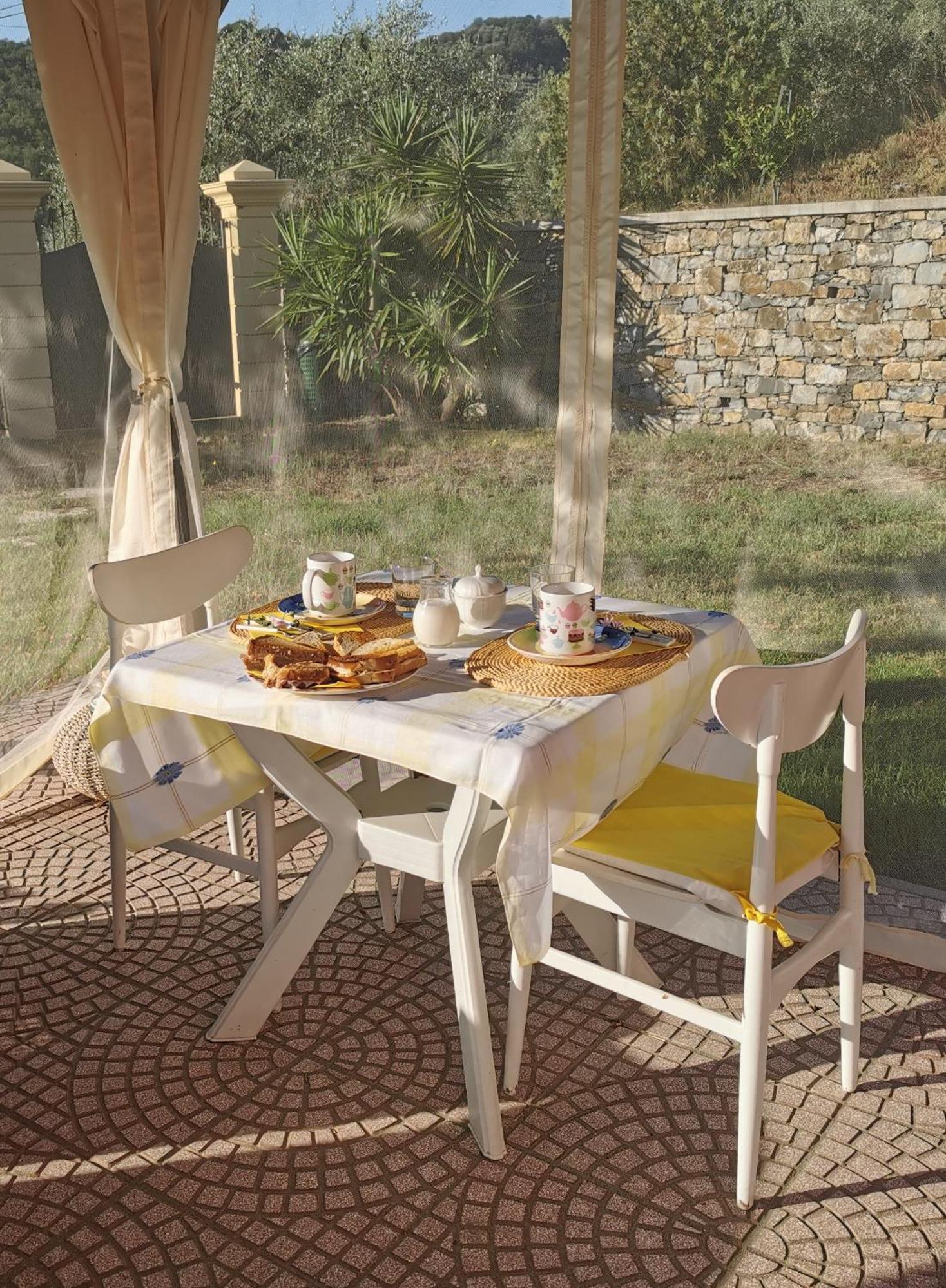 B&B Al N.9 Pontedassio Exterior foto